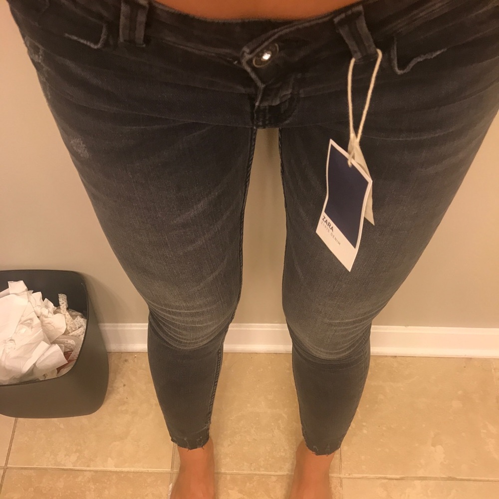 Black Zara jeans